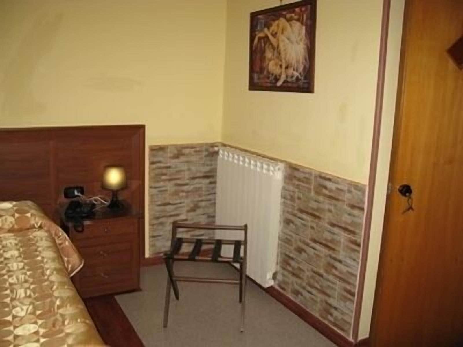 Hotel Iris Neapol Zewnętrze zdjęcie