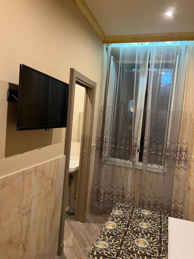 Hotel Iris Neapol Zewnętrze zdjęcie