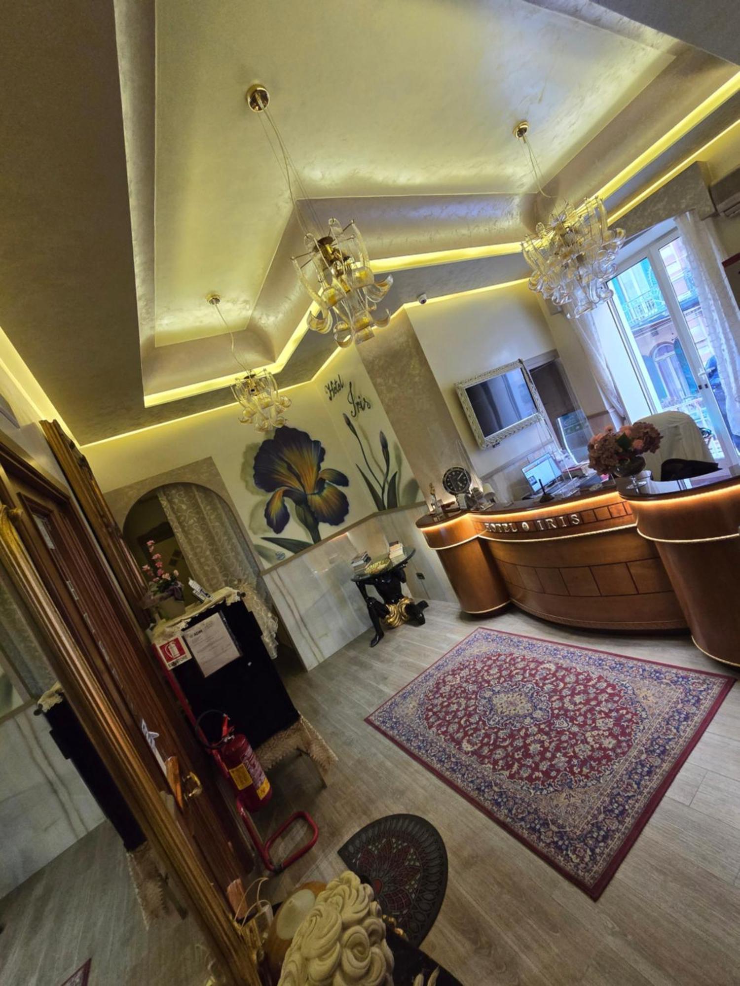 Hotel Iris Neapol Zewnętrze zdjęcie
