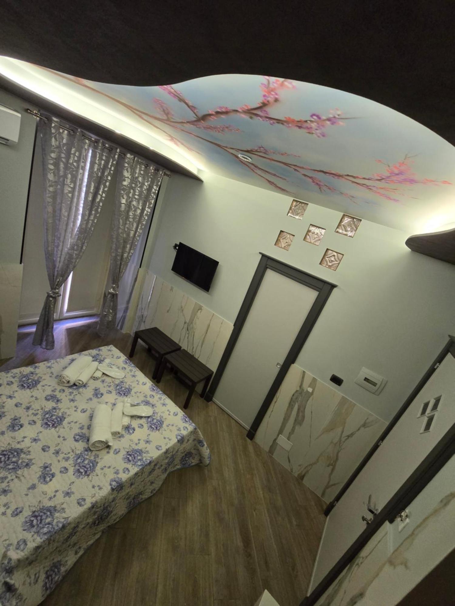 Hotel Iris Neapol Zewnętrze zdjęcie