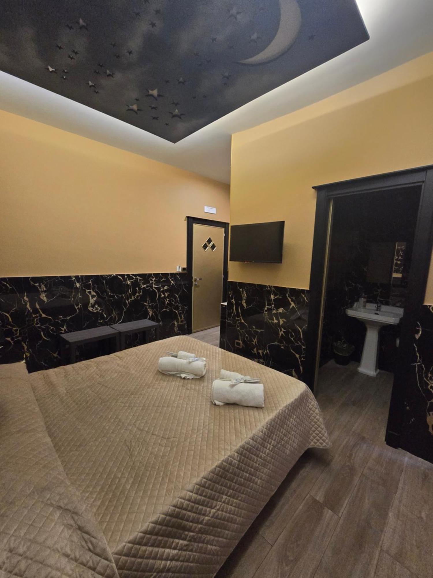 Hotel Iris Neapol Zewnętrze zdjęcie